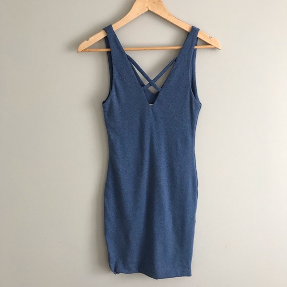 KOOKAI Sleeveless Bodycon Mini Dress w/Plunge Neck - Picture 10 of 16